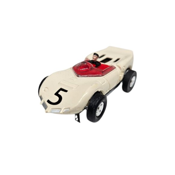 Vintage Aurora ThunderJet T-Jet 1966 Chaparral #1377 White Slot Car #5 - Picture 5 of 10